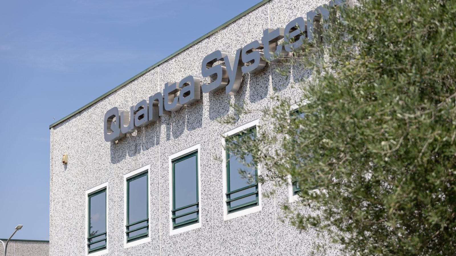 imgi_11_250717_QUANTA_LD-3407-1600×900-img